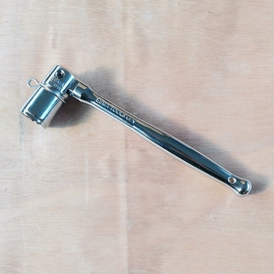 Venta caliente Reino Unido andamios Herramientas de mano poker mango Swingover socket spanner 21mm 12 puntos material CrV