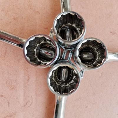 Clavado de póquer de acero carbono de plata cromado Swingover Spanner 23.5mm Socket Bi-hex para Australia Nueva Zelanda