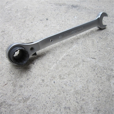 Clave de rodillo de acero plata de tres tamaños en uno 19mm 22mm 3/4" 7/8" llave de conexión con 22mm de extremo abierto para EE.UU.