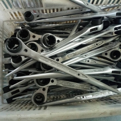 Peso ligero Torsión alta Negro fosfato CrV Acero llave de doble toma 19mm 22mm Podger Ratchet llave de escalón Ratchet